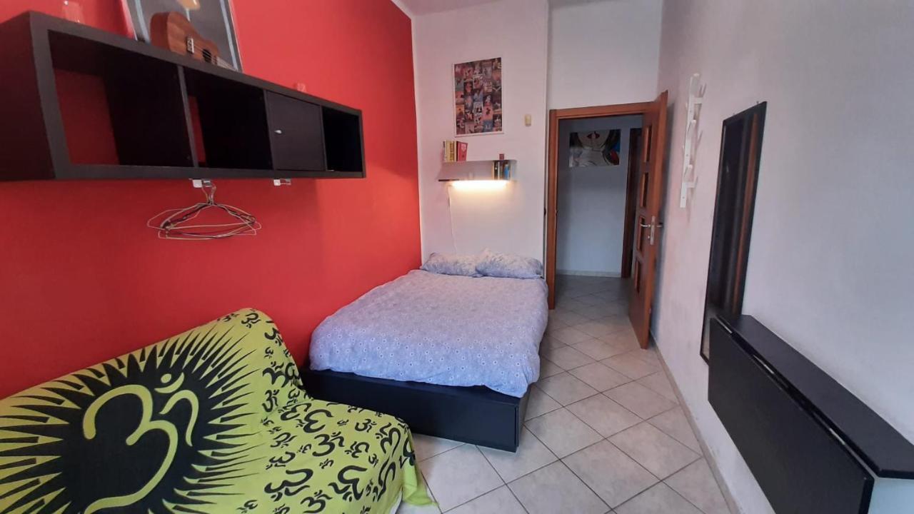 Cozy Room Stanza Close City Center In A Family House Stanza In Appartamento Condiviso Noi Viviamo In Casa Stanza In Affitto Τορίνο Εξωτερικό φωτογραφία