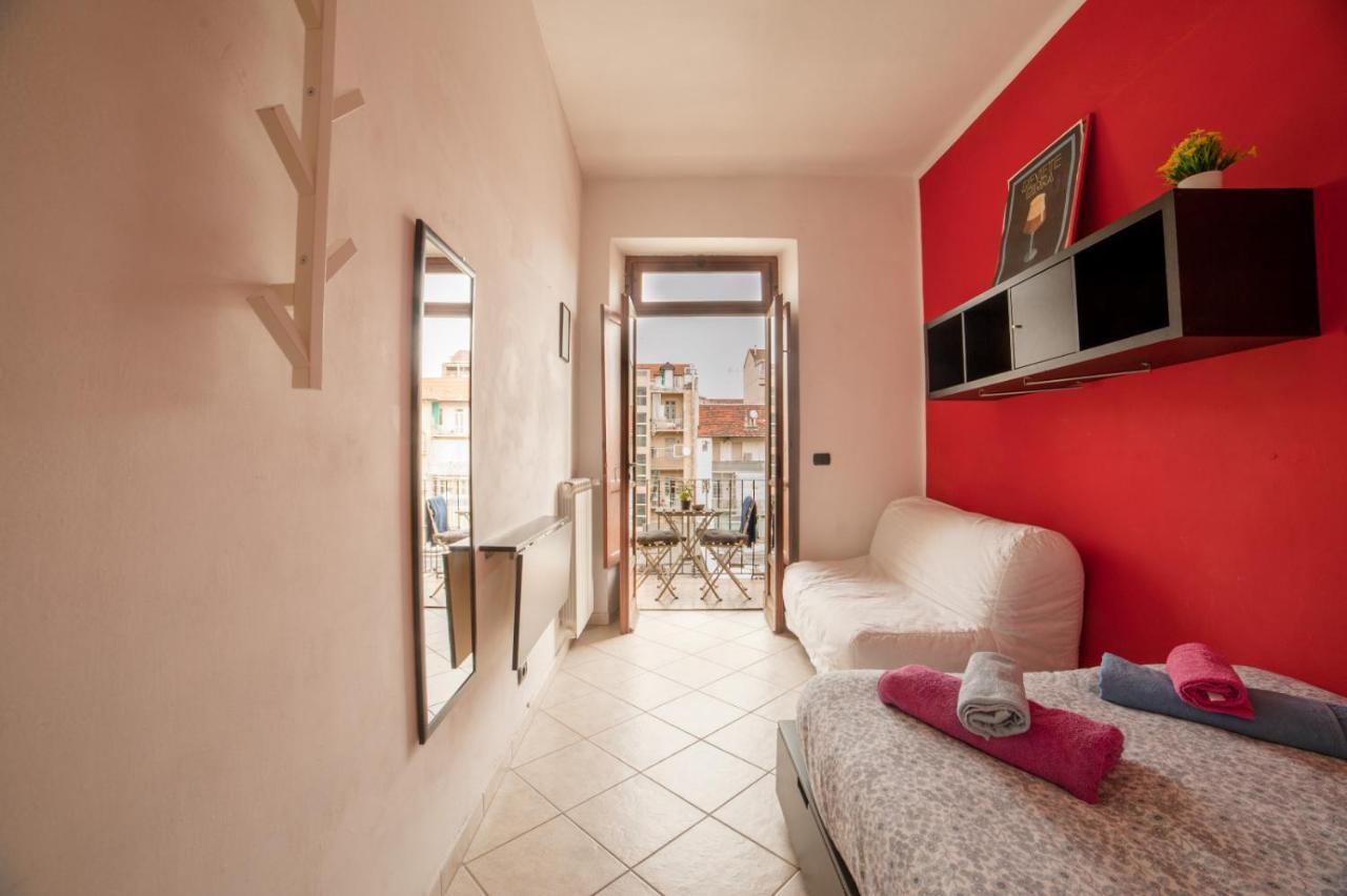 Cozy Room Stanza Close City Center In A Family House Stanza In Appartamento Condiviso Noi Viviamo In Casa Stanza In Affitto Τορίνο Εξωτερικό φωτογραφία